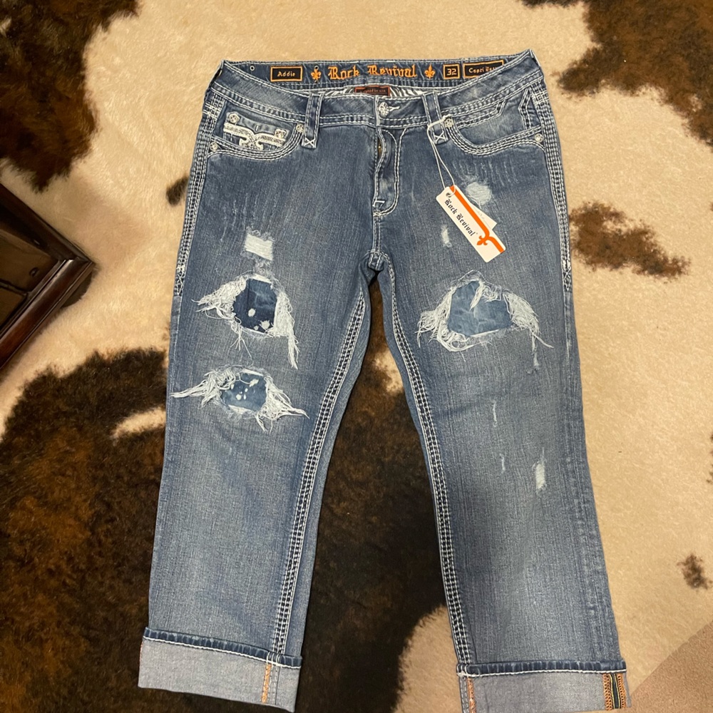 Rock Revival Capri NWT